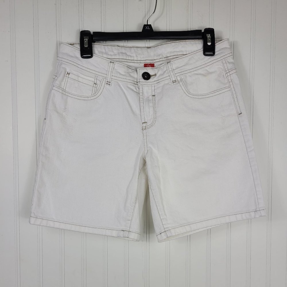 sOliver White Jean Shorts, tan stitching, SZ 7/8